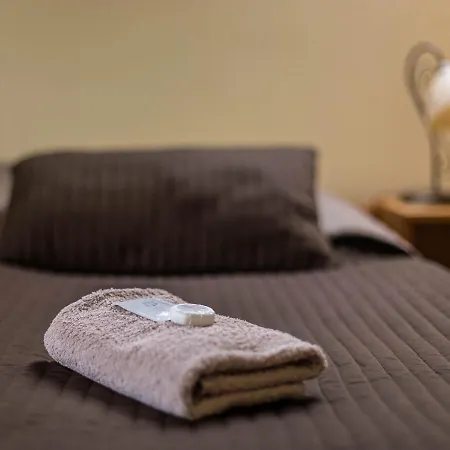 尤特奥多拉酒店 公寓