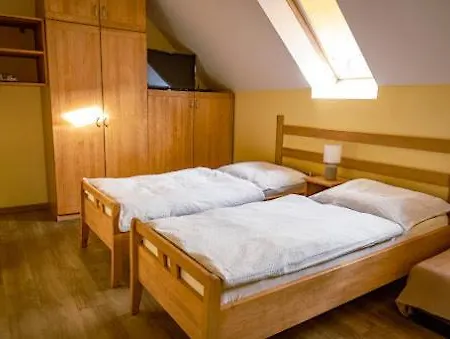 尤特奥多拉酒店 * 布拉迪斯拉发